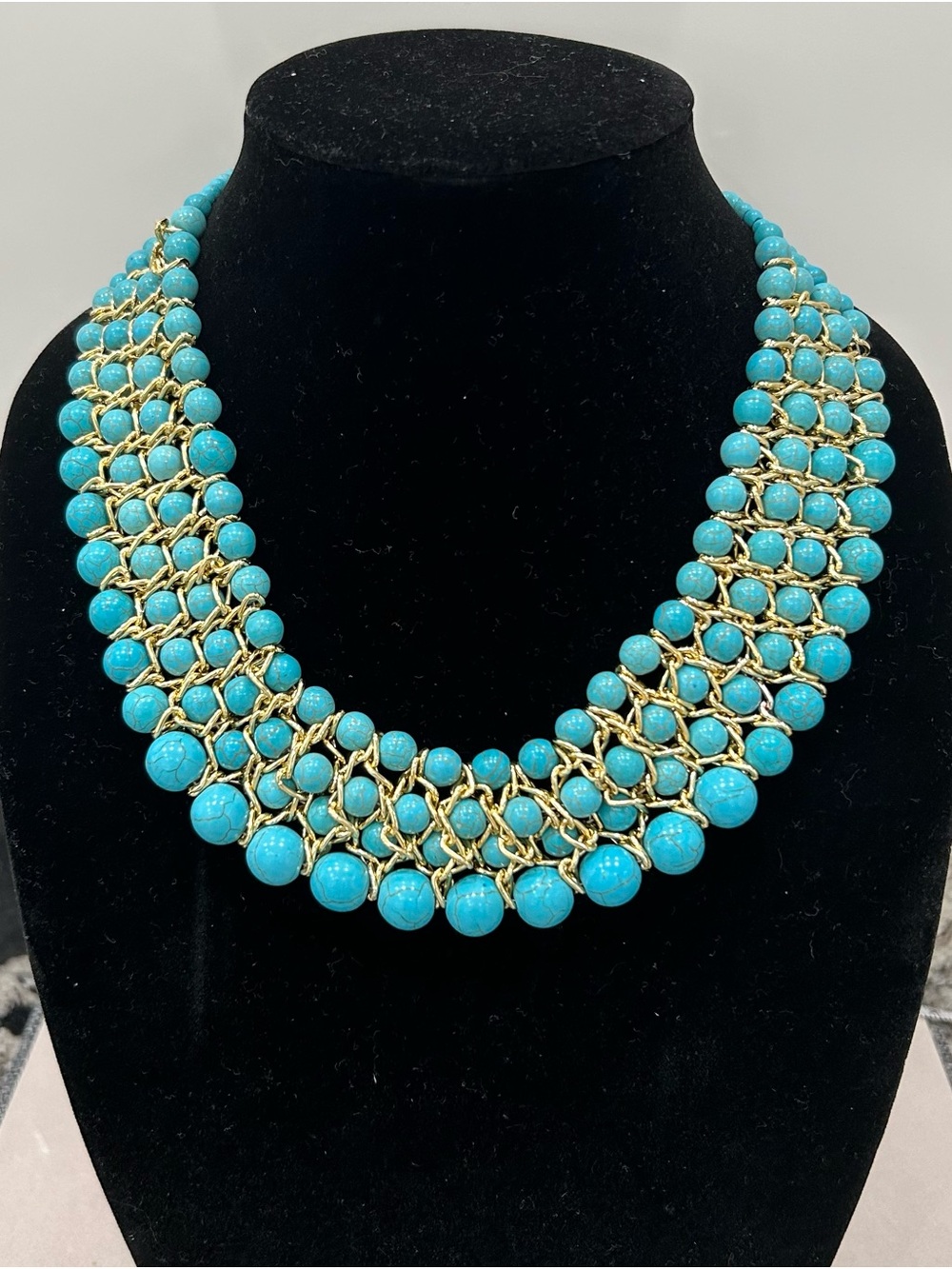 Turquoise Beaded Collar Necklace with Gold Links